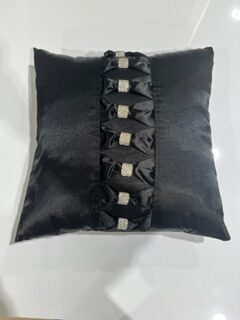 Cushion - Crystal with silk effect stock 2 Black