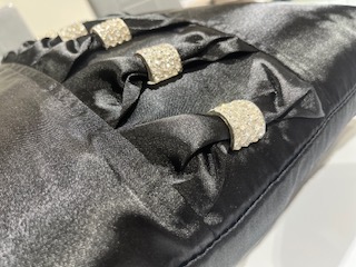 Cushion - Crystal with silk effect stock 2 Black - Image 4