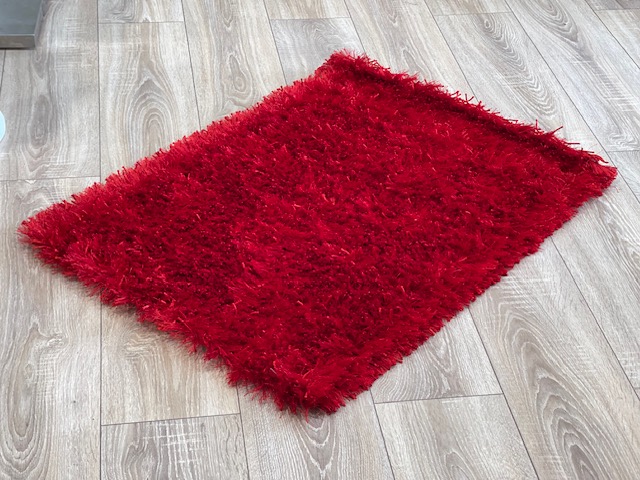 Shaggy Rug - 24'' x 36'' Polyester & Fine Polyester - Red